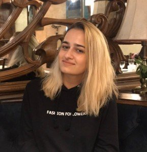 ამანდა ხვედელიძე