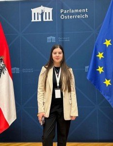 ნატალი გობეჯიშვილი