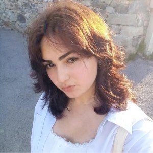 თია ყულჯანიშვილი